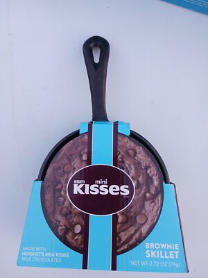 Cast Iron Mini Brownie Skillet Approx.5 Inch    NO BROWNIE MIX￼￼￼
