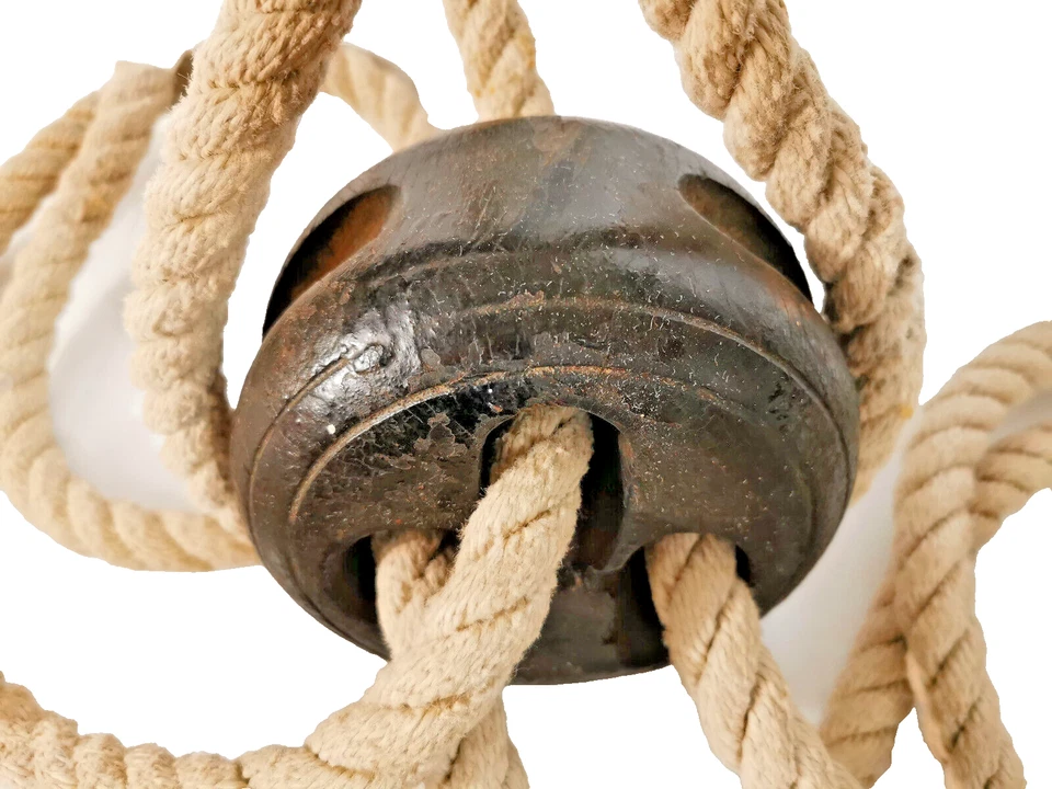 TRÈS ANCIENNE POULIE DE MARINE EN BOIS AVEC CORDAGE - VOILIERS - VIEUX GRÉEMENTS - Photo 2/4