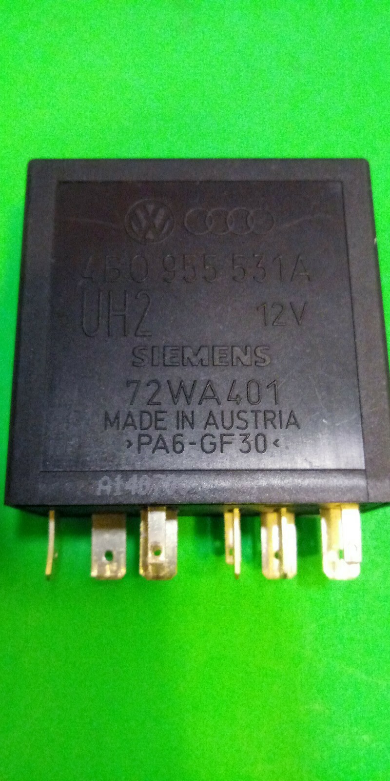 Wischermotor Relais 4B0 955 531A - 11-polig Für VW B5 MK4 Modelle