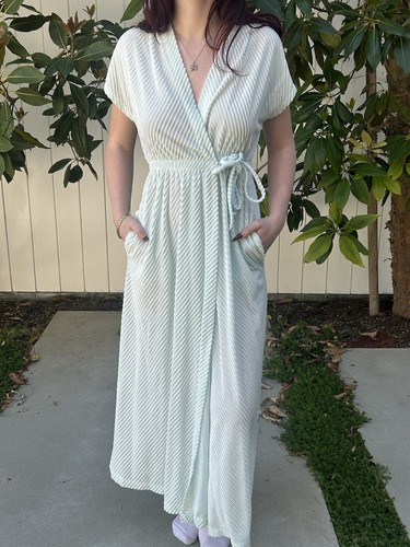 Miss Elaine S Short Sleeve Robe Mint Diagonal Ribbed Sexy 70’s Grecian - Picture 3 of 17