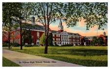 DE VILBISS HIGH SCHOOL Toledo, OH linen - Postcard