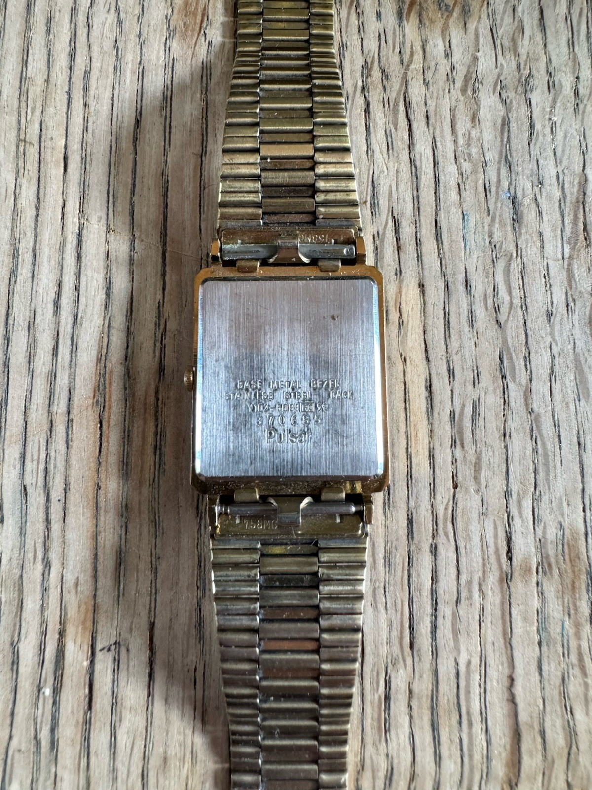 Pulsar gold rectangular Watch - image 4