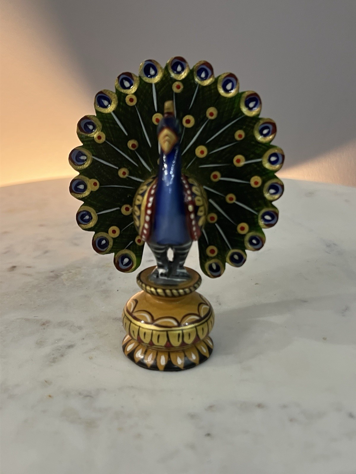 Vintage Wooden Peacock Beautiful Decorative Showpiece Great shape H 4.5”