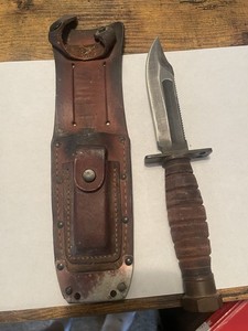 Vintage 1967 Air Force Survival 5” Blade With Sheath