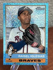 2025 Topps Heritage - Raisel Iglesias #284 Chrome Light Blue Sparkle Refractor