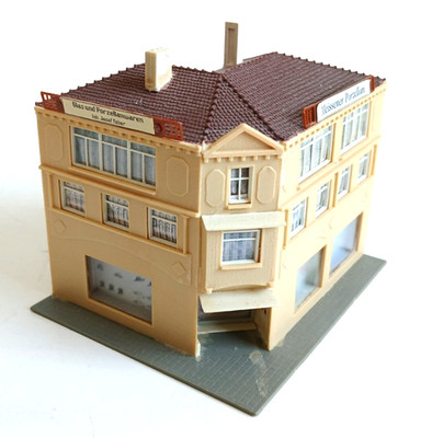 Kibri - Stadthaus Geschäft Eckhaus - Spur N - Gebäude Haus gebaut ---- DO 1497