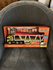 MBX CONSTRUCTION HAULER BY MATCHBOX NEW IN BOX W/FREE CAR MIB