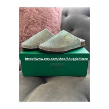 MSRP: 79    Lauren Lorraine  Lizzie  Sparkly Fuzzy Slides   Size 5.5  NIB  