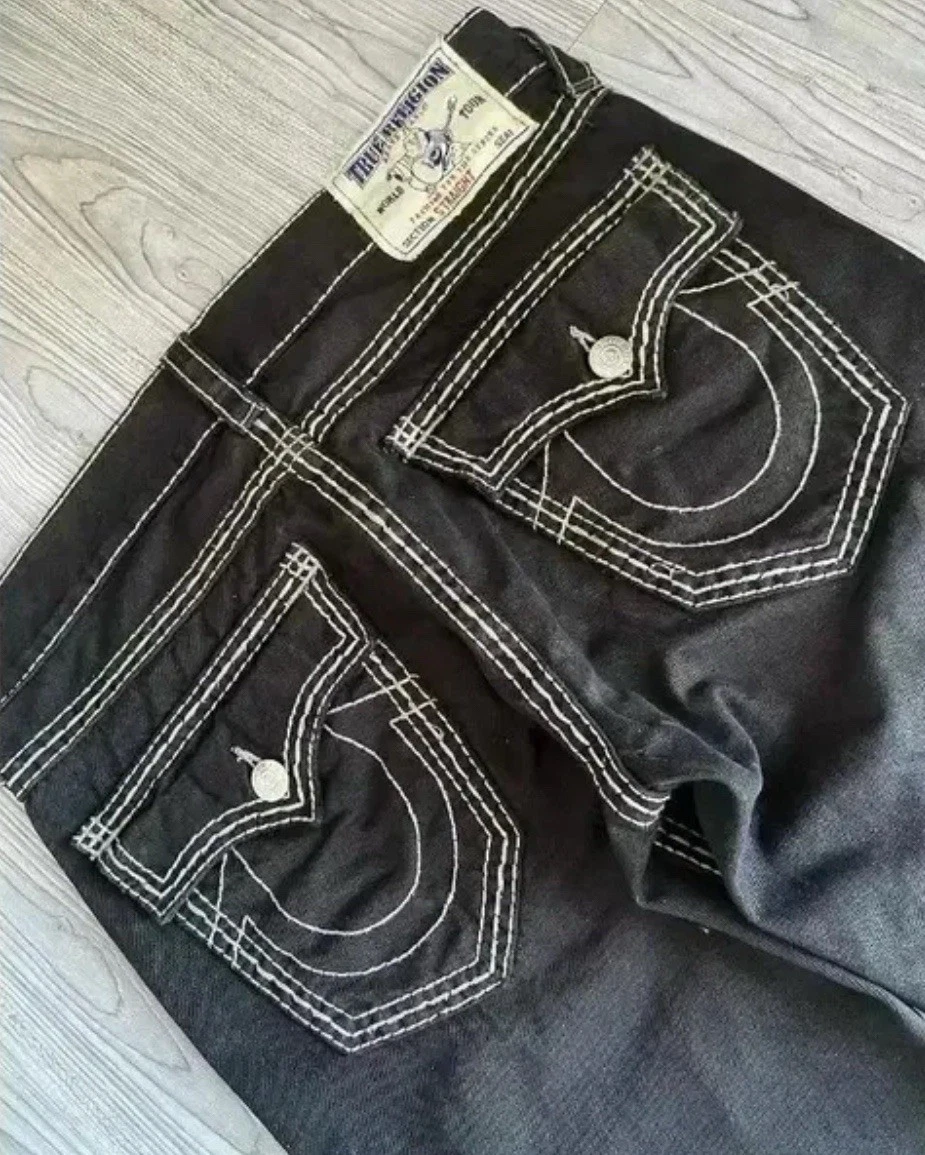 True Religion джинсы мужские многоцветные - огромный выбор по