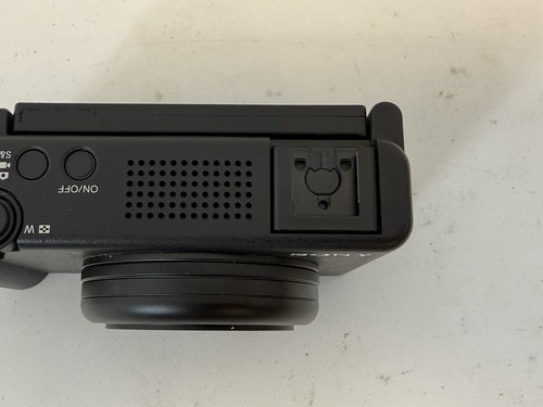 Sony ZV-1F Vlog Camera 20.1MP 4K Digital for Content Creators & Vloggers - Black - Picture 9 of 16