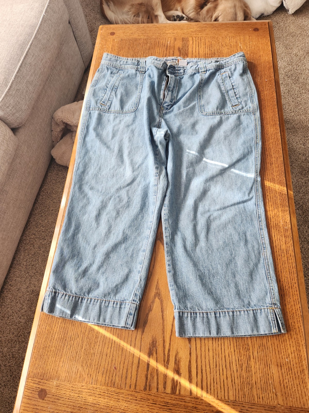 Old Navy Womens Capris Light Blue Size 20