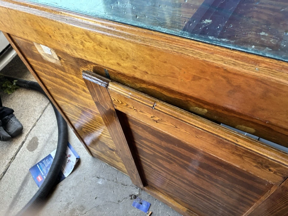 135 Gallon aquarium STAND With seamless sump - Image 4 of 4