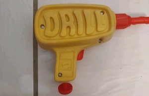 Vintage 1972 Mattel Tuff Stuff Yellow Plastic Drill WORKS Power Tool Toy 