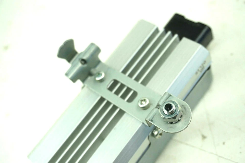 Subaru Outback 3.6R Premium 2010 3.6L bomba de combustible módulo de control informático OEM Foto 3 de 4