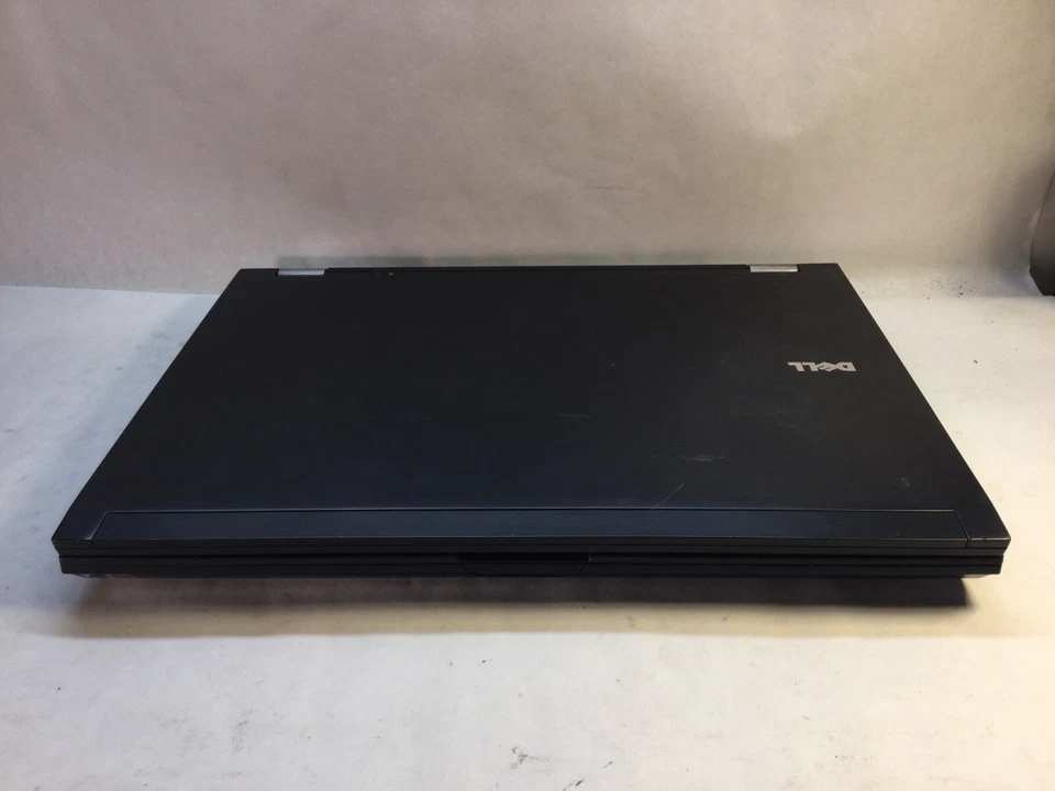 Dell Latitude E6500 15" Laptop Intel Core 2 Duo P8700 @ 2.53 GHz -BOOTS- MZ - Image 2 of 4