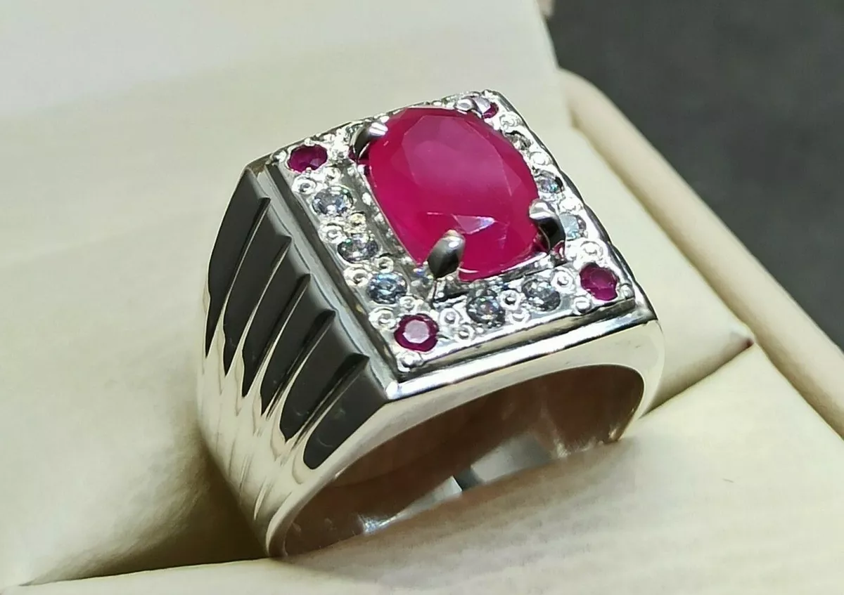 Deep red ruby ring discount