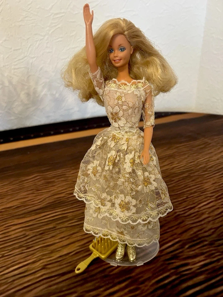 Barbie Sun Gold Malibu 1983 Mattel Philippines Vintage Lace Dress Boots Excellent - Image 4 of 4