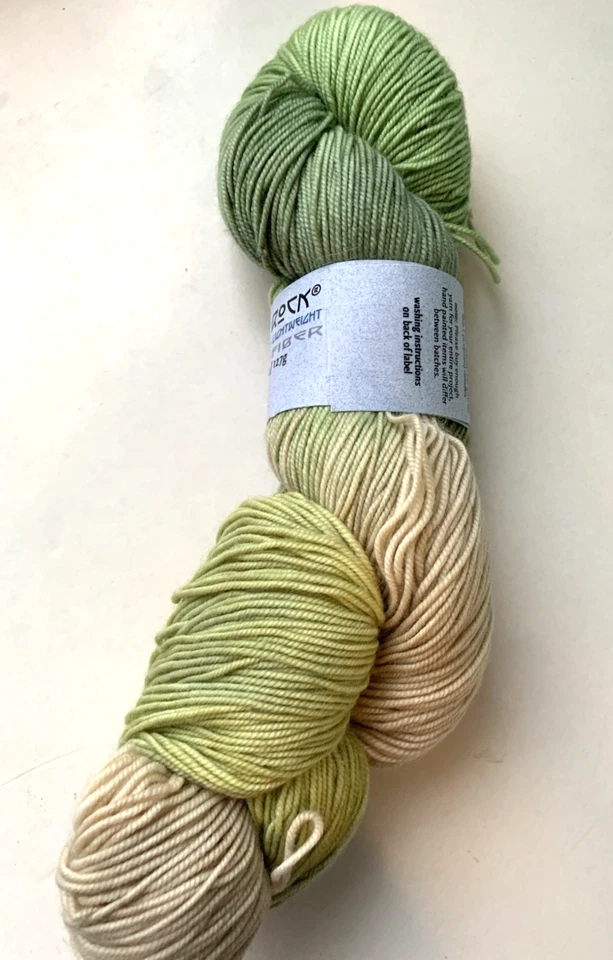 Blue Moon Fiber Arts - SOCKS THAT ROCK  Light - FOOTZEY FOO - 360 yds Merino - Image 4 of 4