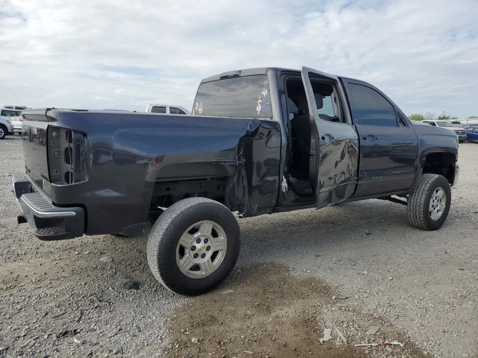 2016 Chevrolet Silverado 1500 Driver Left Tail Light Assembly OEM Used 3579334 - Image 4 of 4