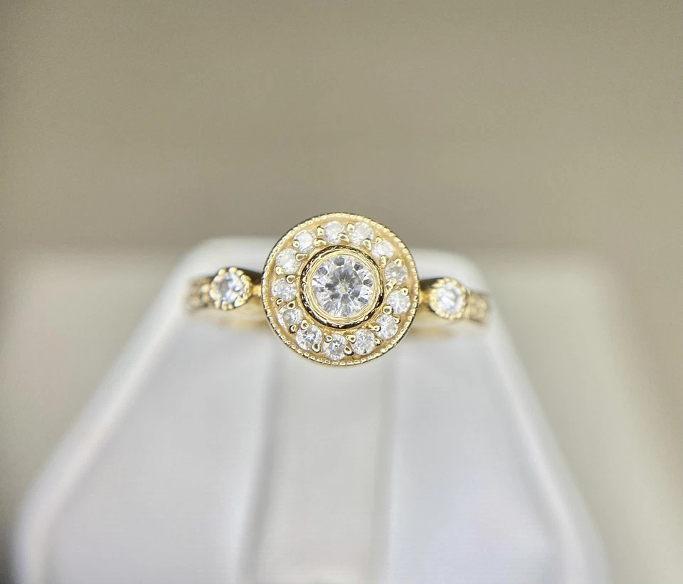 Vintage 14k Yellow Gold Designer Effy Natural Round Diamond Halo Ring - Image 2 of 4