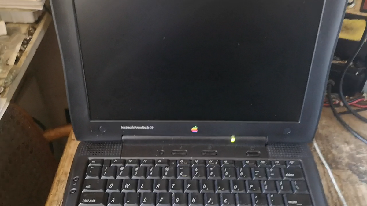 AS-IS Apple Wallstreet G3 Wall Street M4753 Macintosh PowerBook