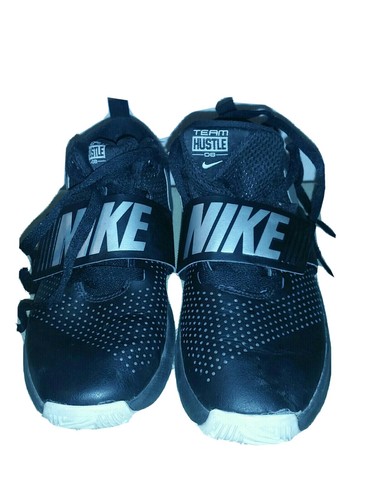 nike team hustle db
