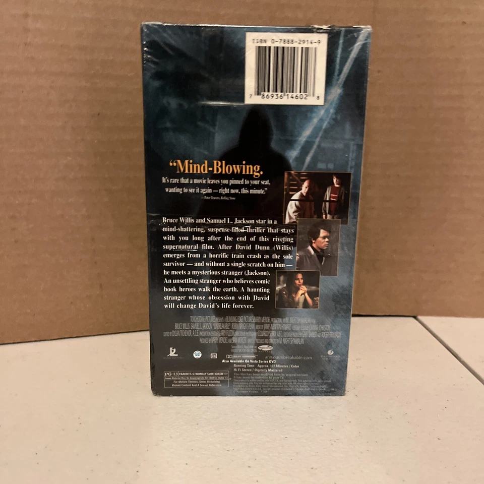 Unbreakable (VHS, 2001) - Image 2 of 4