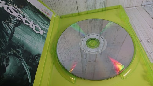 Xbox360 Dark Sector Japan Version - D3 Publisher - Sci-Fi Action Shooter - USED - Picture 13 of 13