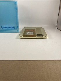 Cartucho dorado y estuche de almacenamiento azul Nintendo NES the Legend of Zelda