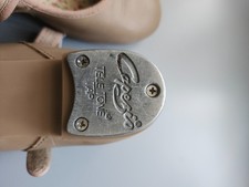 Caption Tap Shoes
