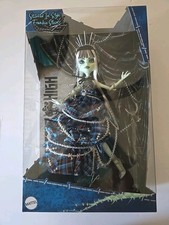 Monster High Stitched in Style Frankie Stein Fashion Doll Brand New HRL66-9993