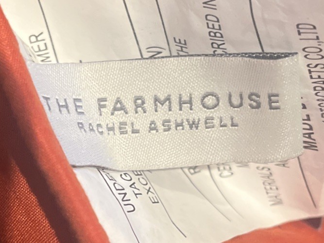 Rachel Ashwell 16x48 Quilted Pumpkin REVERSIBLE Farmhouse Collection Tabletop