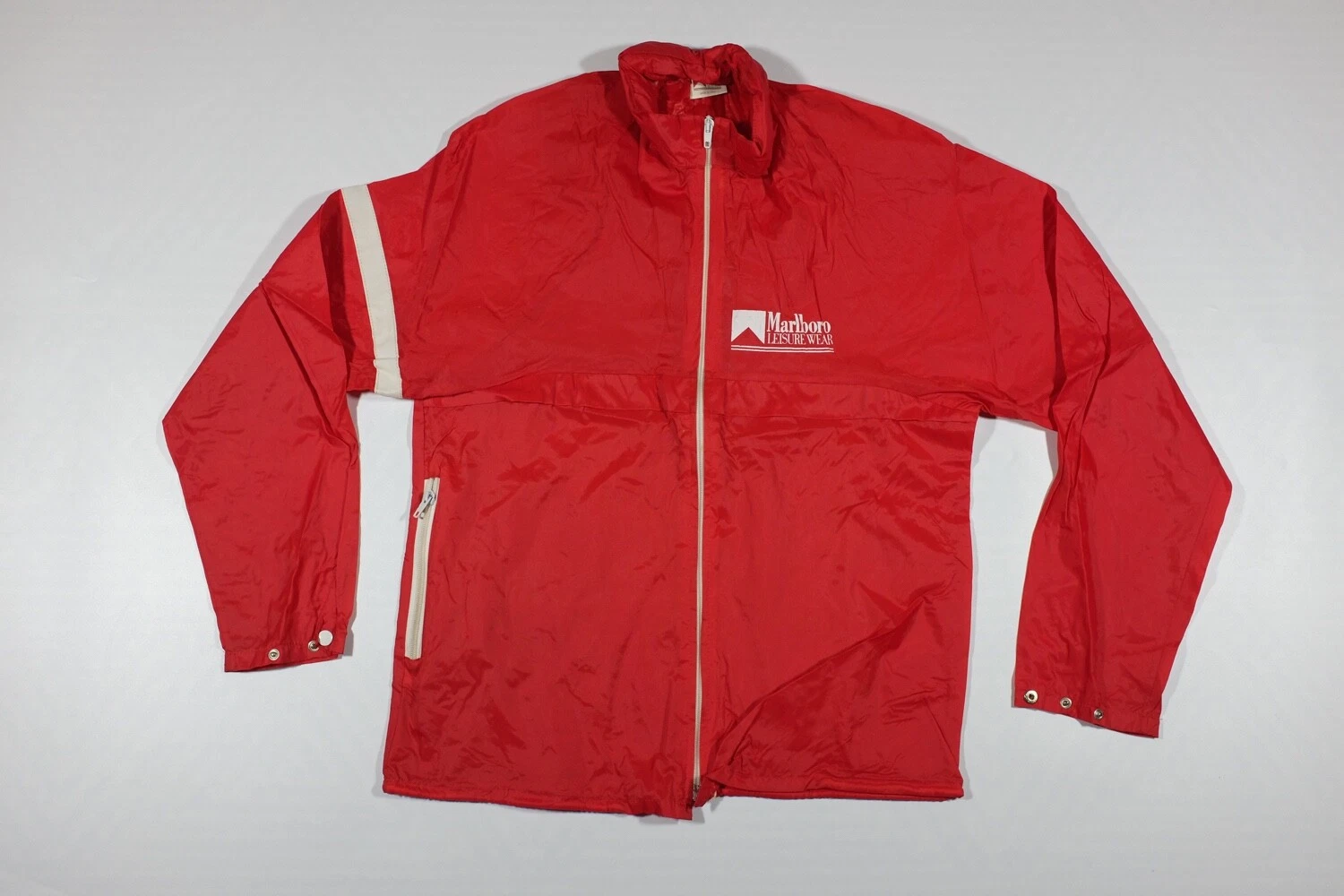 Marlboro S Leisure Wear Rain Jacket Hooded Windbreaker Packable Italy VTG.