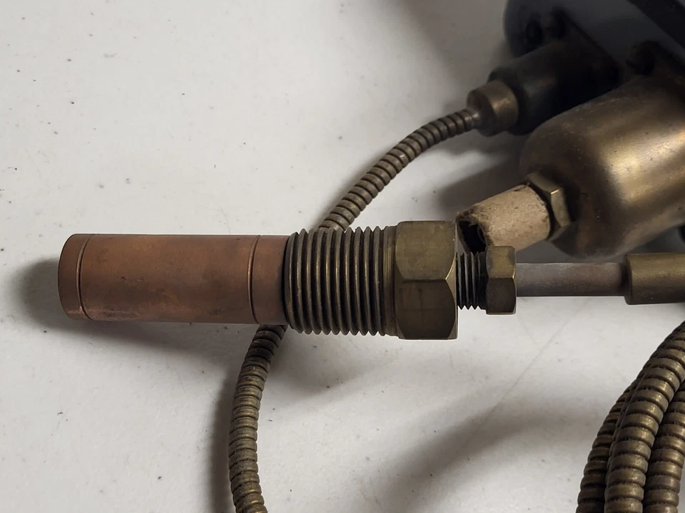 Penn Controls 261AP14X Model 1500 Range Min 5 Max 50 New No Box Switch New  - Image 2 of 4