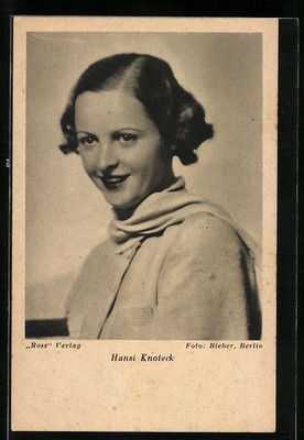 Postcard actress Hansi Knoteck with friendly smile 