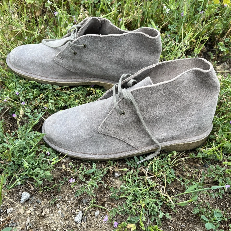 Clark's Originals Mujer US 9.5 M Bota Desierto Gris Taupe Cuero Envejecido Foto 2 de 4