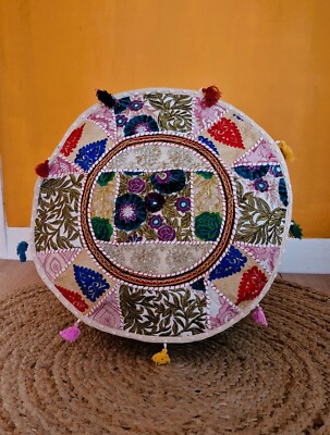 Indische handgefertigte runde ethnische Stickerei Vintage Patchwork Fußbank Pouf Bezug