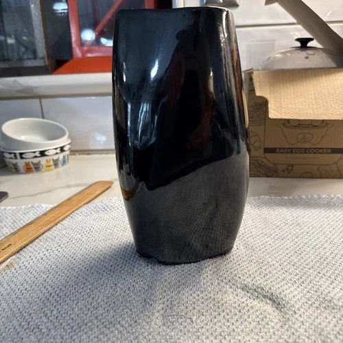 Russell Wright-Bauer Art Pottery -Vase Black Color Atlanta 1946