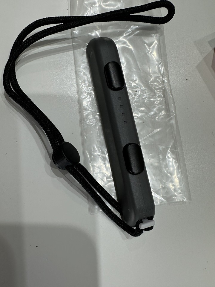 OFFICIAL NINTENDO GENUINE SWITCH JOYCON CONTROLLER STRAP BOXED RARE eBay