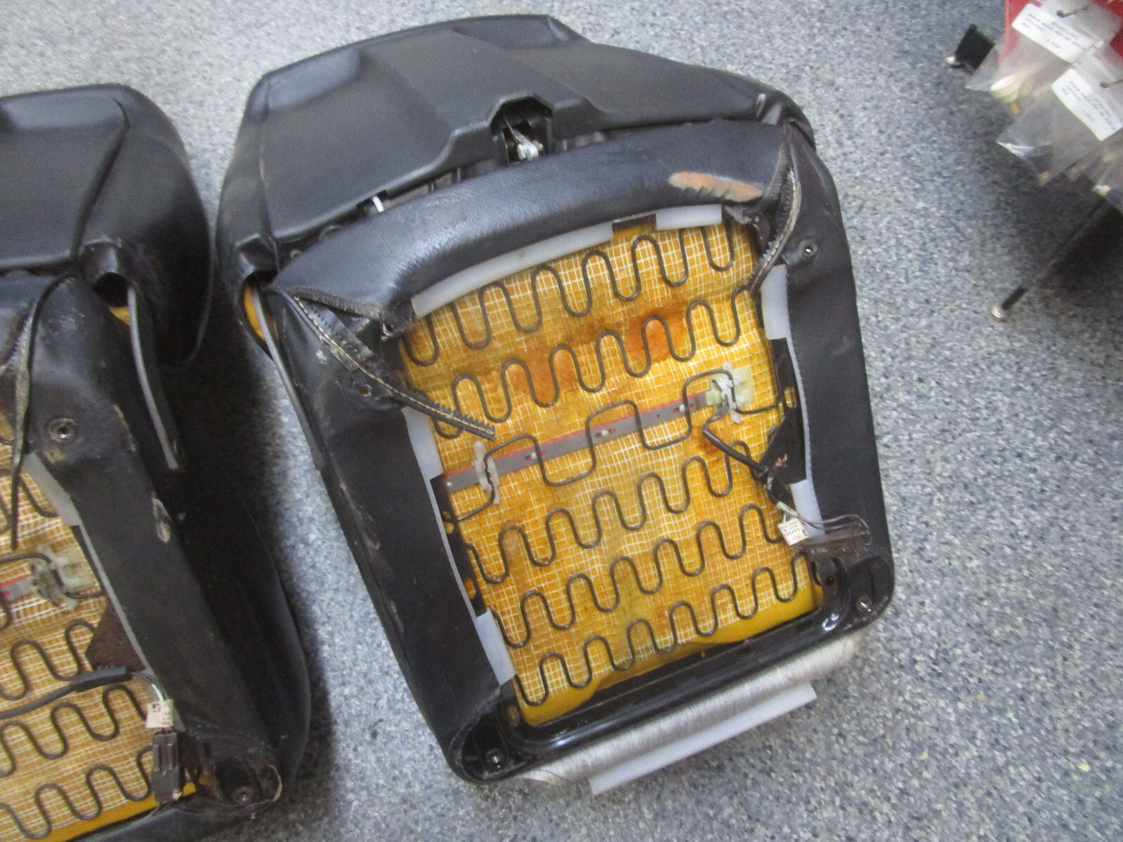 19741978 FORD MUSTANG 11 BUCKET SEAT PAIR BLACK NO TRACK eBay