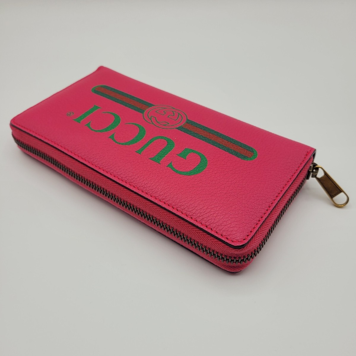Gucci★素敵!Pink Leather GRG Logo Print Zip Around Wallet Gucci Pink Leather Long Continental Zip Around Wallet w/Logo