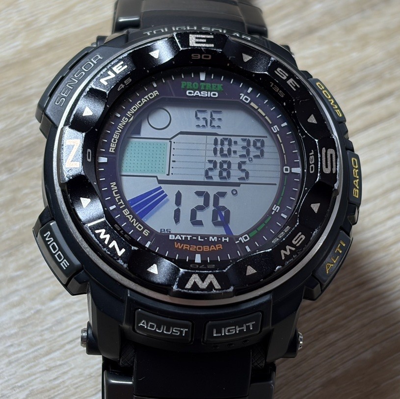 Near Mint ] CASIO PRO TREK PRW-2500-1JF Black Solar Digital Watch