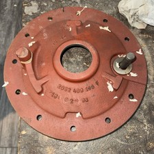New Agco Massey Ferguson Bearing Cap Differential Cover F184108150070 2052409198