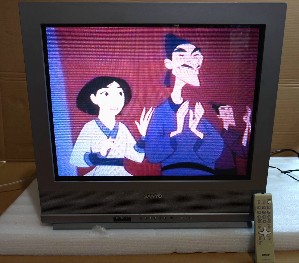 Gray 20-29 in Screen TVs for Sale - eBay