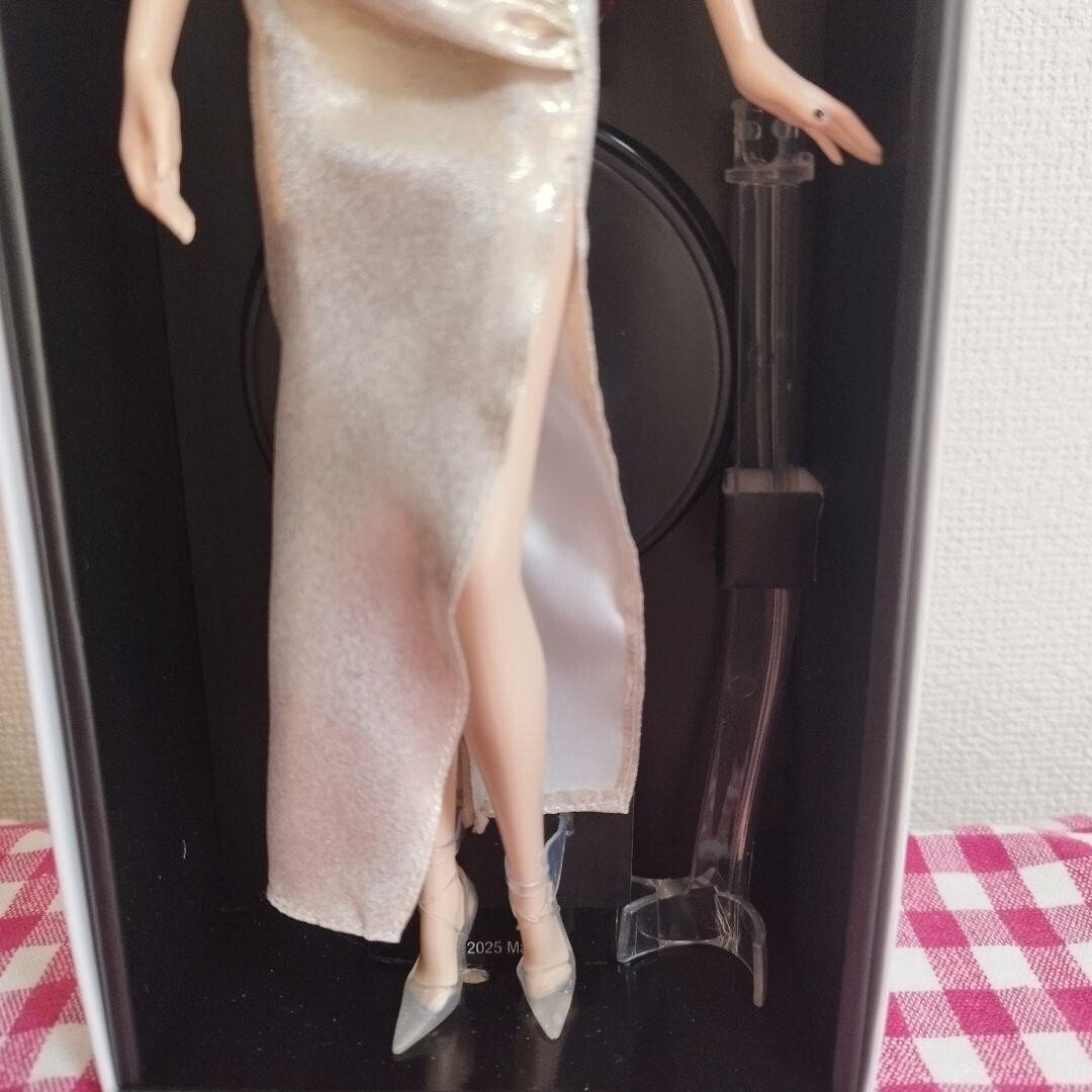 Barbie Convention Doll 2025 Tokyo Fashion Doll Champagne