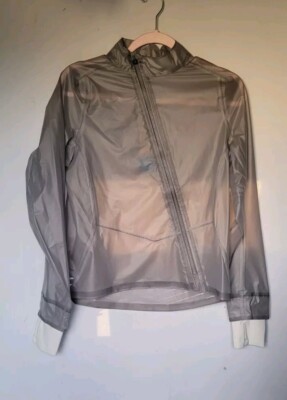 Hoka Womens Jacket Small Womd Breaker Grey Nwt Preformance Shield  2285