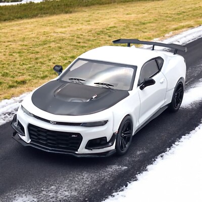 Chevrolet Camaro ZL1 2019 weiß schwarz Modellauto 1:43 ixo models