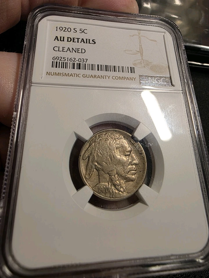 1920-S 2 Feathers FS-401 Rare Buffalo Nickel NGC AU DETAILS. RARE ERROR!!! - Image 4 of 4