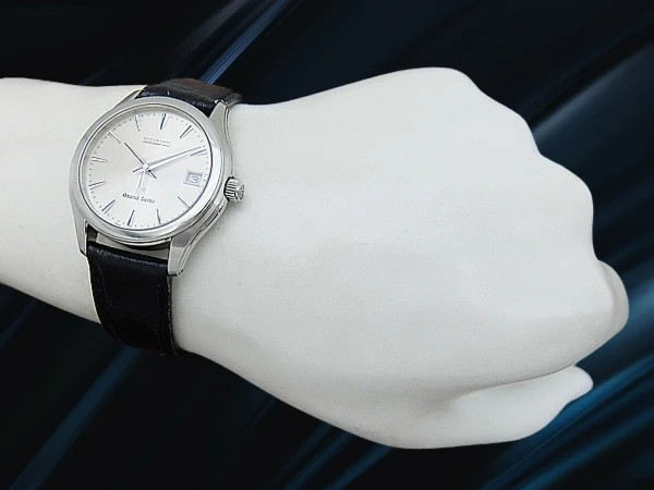 Grand Seiko SBGX005 9F62-0A10 Quartz Silver Dial GS Lion Emblem