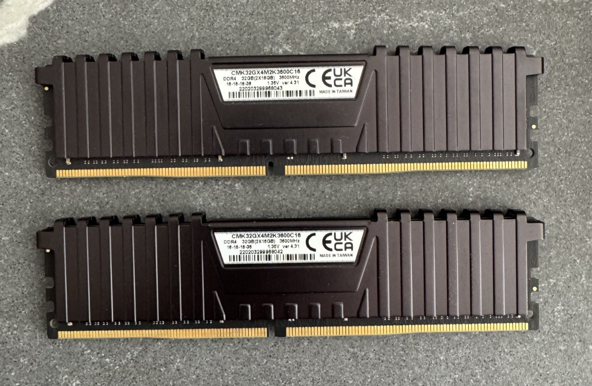Corsair Vengeance LPX 32GB (2 x 16GB) PC4-28800 (DDR4-3600 CL16
